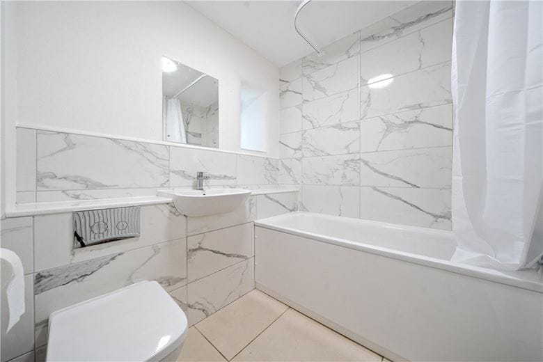 3 bedroom house, Beach, Bitton BS30 - Let Agreed