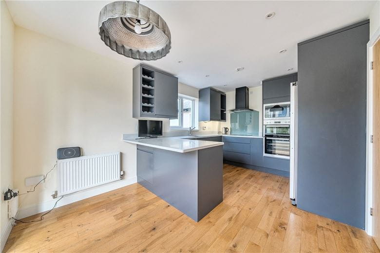 3 bedroom house, Waller Gardens, Lansdown BA1 - Available