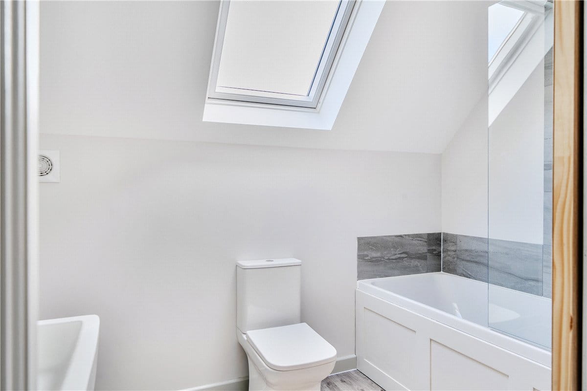 3 bedroom house, North Wraxall, Chippenham SN14 - Available