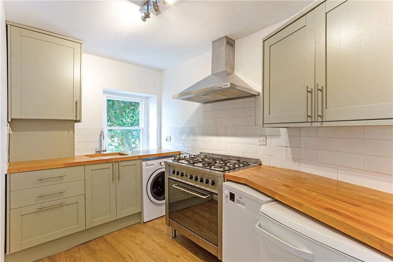 1 bedroom flat, Belvedere, Bath BA1 - Let Agreed