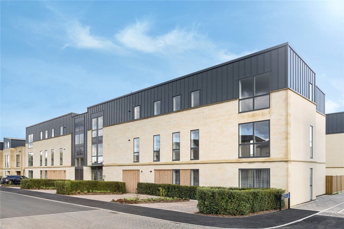 2 bedroom flat, Granville Court, Granville Road BA1