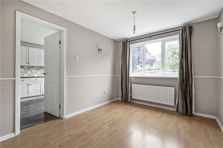 4 bedroom house, Butler Close, Kenilworth CV8 - Available