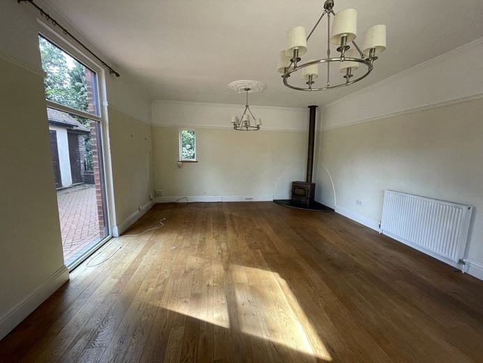 3 bedroom house, School Lane, Hints B78 - Available
