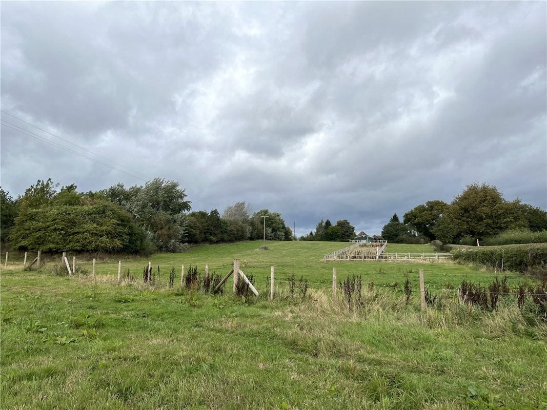  bedroom , Chorlton Lane, Chorlton CW2 - Available