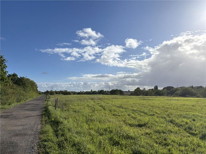 15.6 acres Land, Kingsbury Road, Curdworth B76 - Available