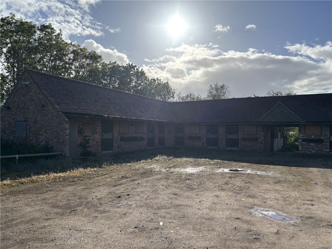 15.6 acres Land, Kingsbury Road, Curdworth B76 - Available