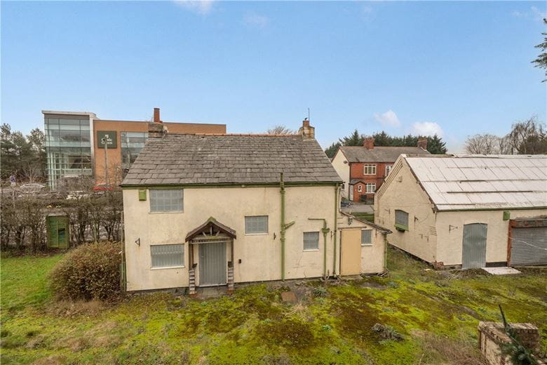 1.2 acres House, Chester Road, Preston Brook WA7 - Available