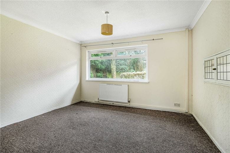 5 bedroom house, Pool Meadow Close, Solihull B91 - Available