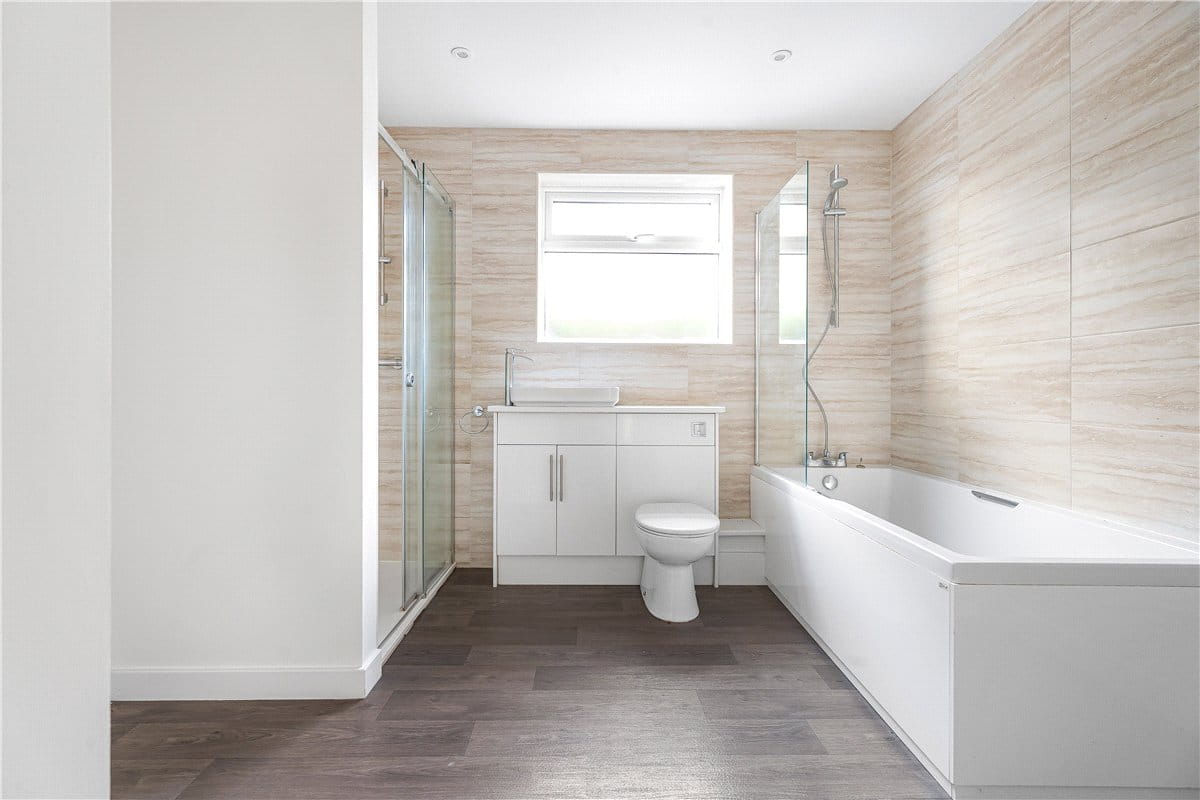 3 bedroom house, Bottom House Farm Lane, Chalfont St. Giles HP8 - Available