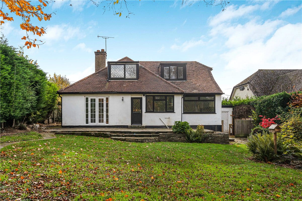 3 bedroom house, Bottom House Farm Lane, Chalfont St. Giles HP8 - Available