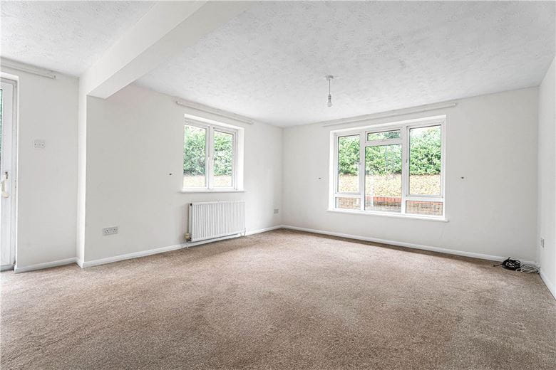 4 bedroom bungalow, South Street, Wendover HP22 - Let Agreed