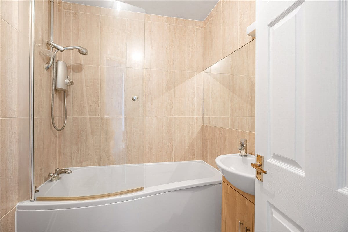 4 bedroom bungalow, South Street, Wendover HP22 - Let Agreed