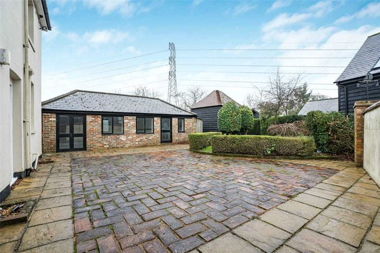 4 bedroom house, Cudsdens Court, Great Missenden HP16 - Available