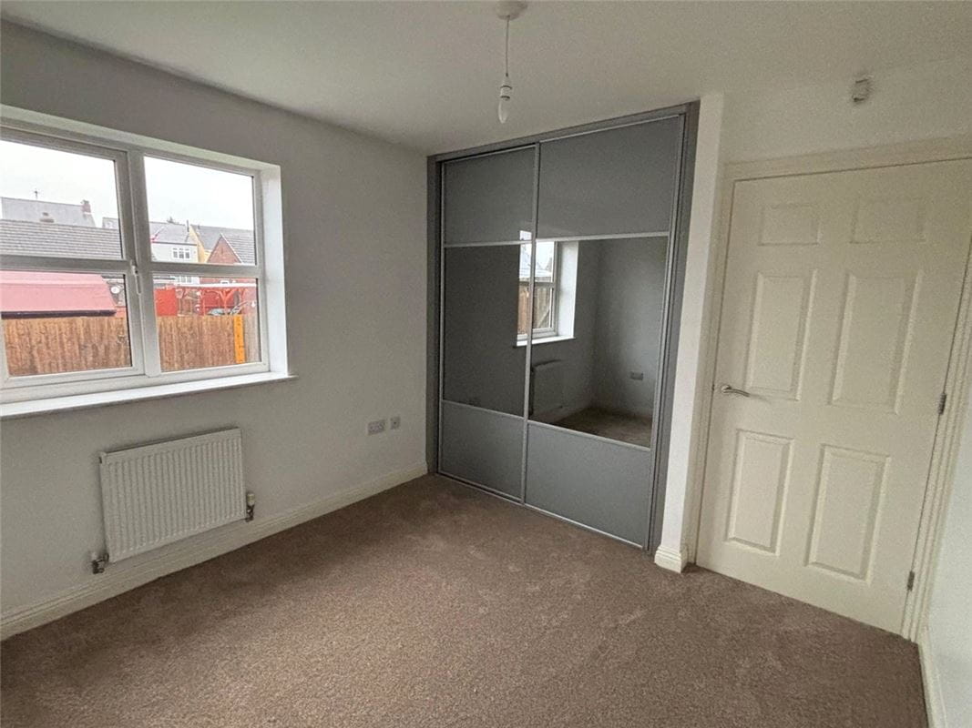 2 bedroom bungalow, Tomlinson Close, Newton DE55 - Available