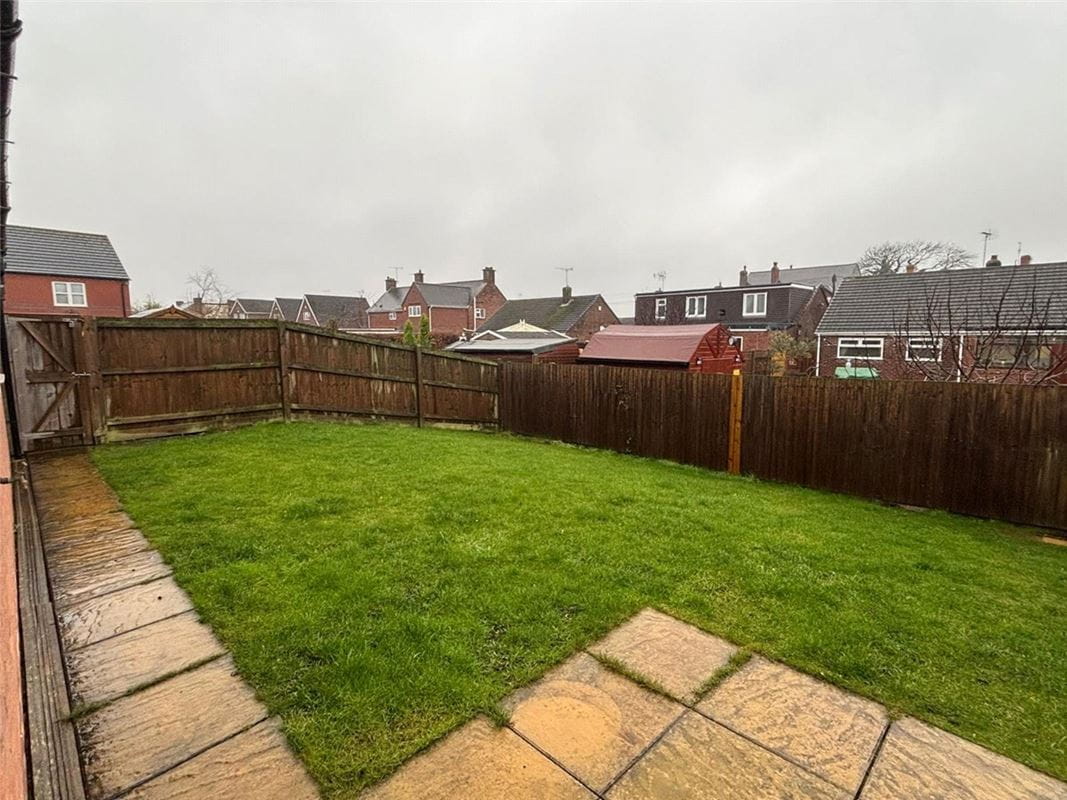 2 bedroom bungalow, Tomlinson Close, Newton DE55 - Available