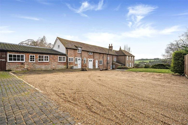  House, Aylesbury Road, Great Missenden HP16 - Available