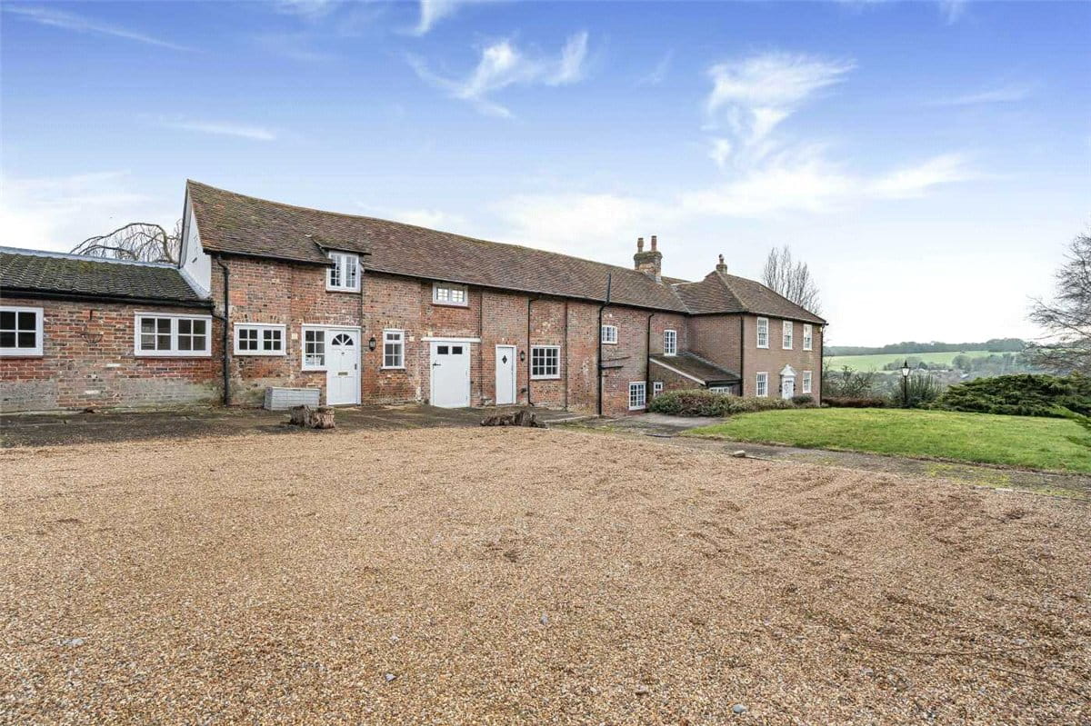  House, Aylesbury Road, Great Missenden HP16 - Available