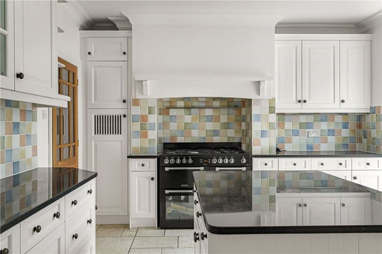 5 bedroom house, Ellesborough Road, Wendover HP22 - Let Agreed