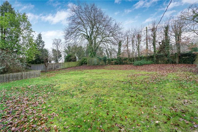 5 bedroom house, Ellesborough Road, Wendover HP22 - Let Agreed