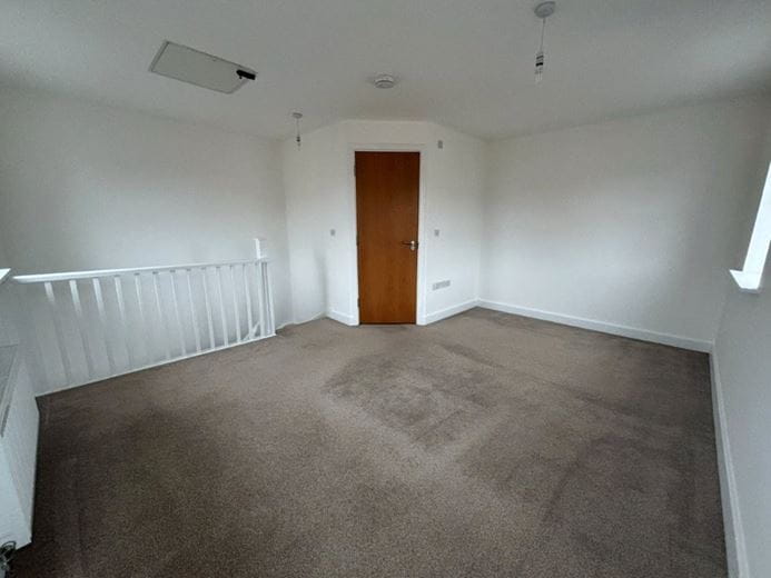 2 bedroom house, Comelybank Drive, Mexborough S64 - Available