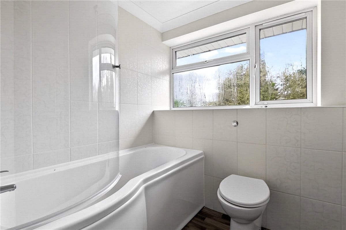 4 bedroom house, Kingsbury Road, Marston B76 - Available