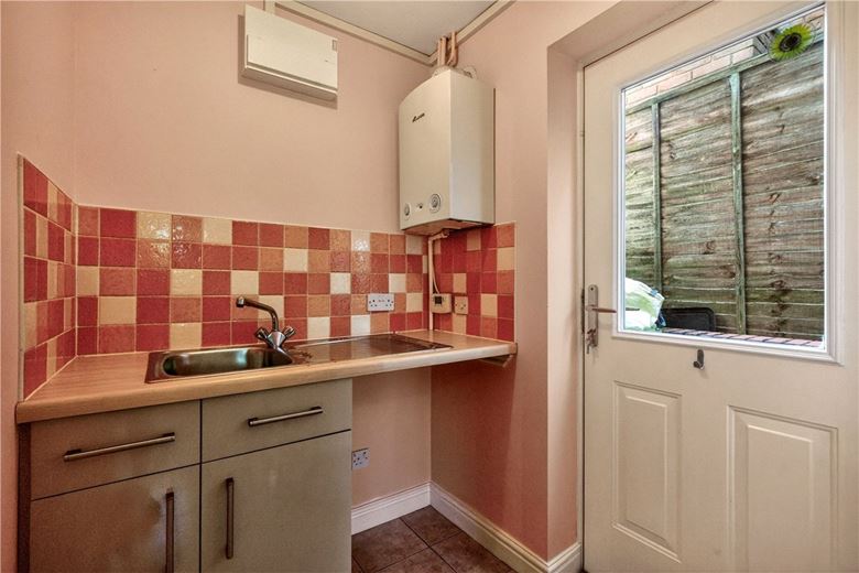 4 bedroom house, Amersham Way, Measham DE12 - Available
