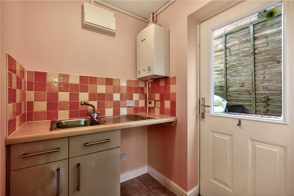 4 bedroom house, Amersham Way, Measham DE12 - Available