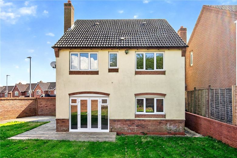 4 bedroom house, Amersham Way, Measham DE12 - Available