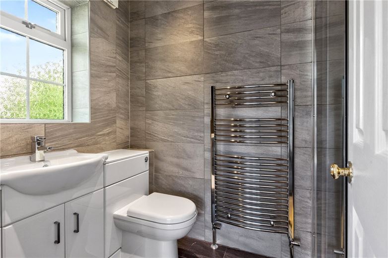 4 bedroom house, Wood Fields, Bramley S66 - Available