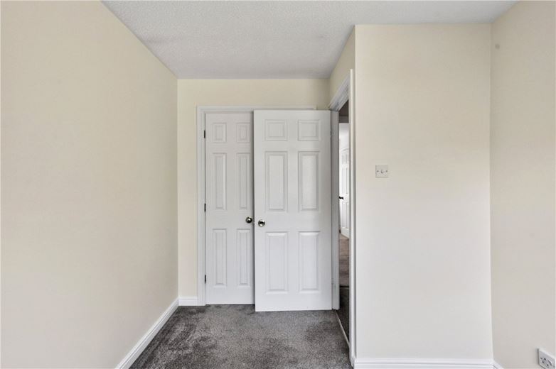 4 bedroom house, Wood Fields, Bramley S66 - Available