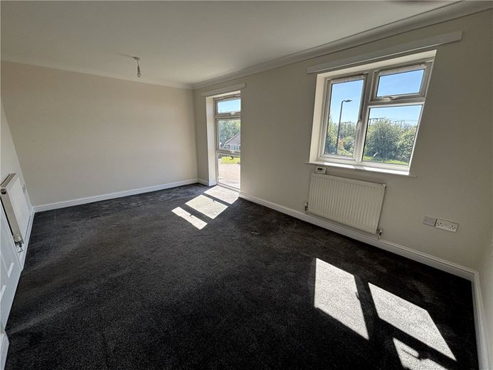 4 bedroom house, Nascot Close, Bramley S66 - Available