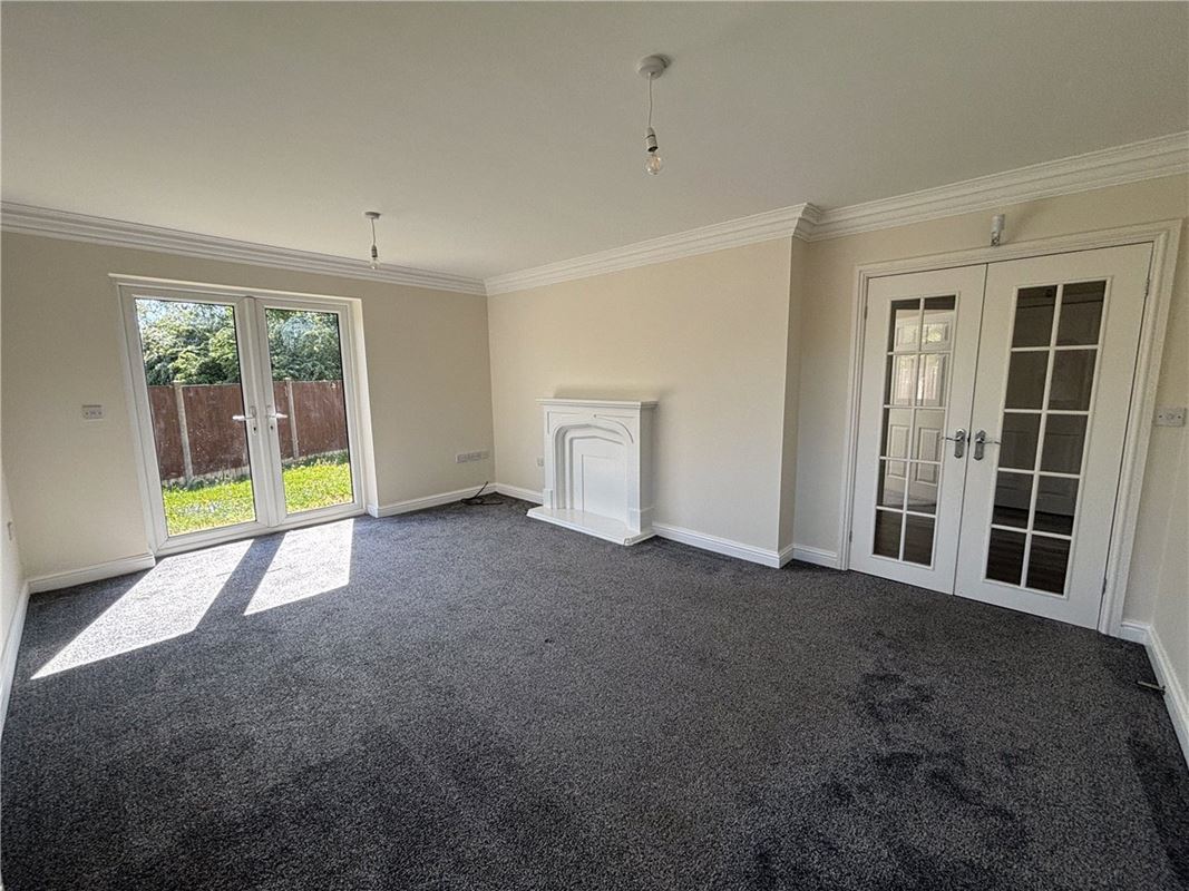3 bedroom bungalow, Nascot Close, Bramley S66 - Let Agreed