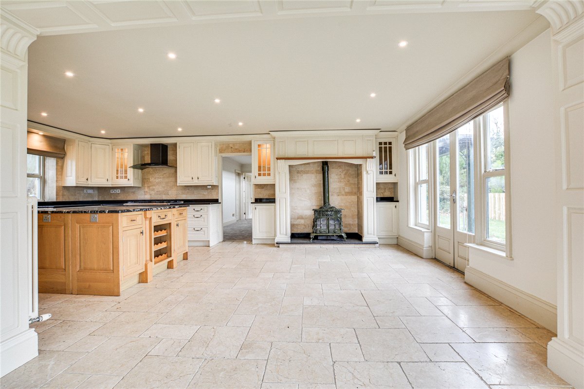 4 bedroom house, Glazebrook Lane, Glazebrook WA3 - Let Agreed