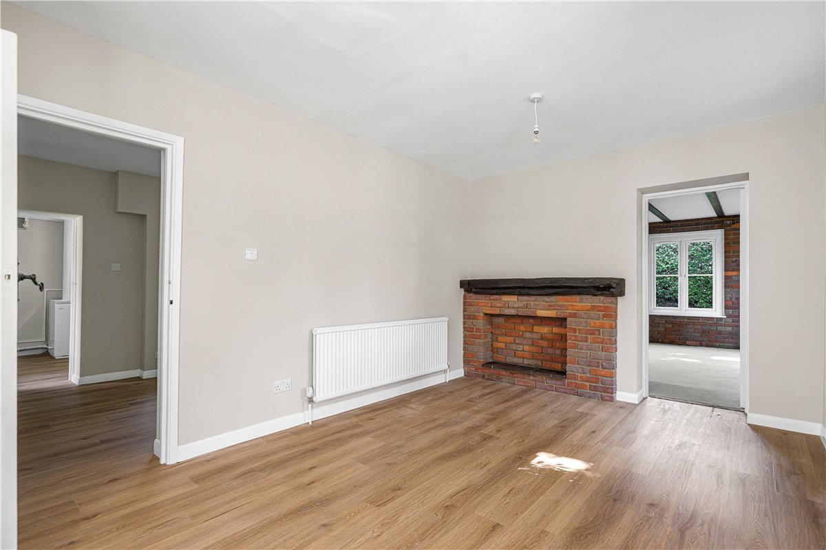 4 bedroom cottage, Aylesbury Road, Great Missenden HP16 - Let Agreed