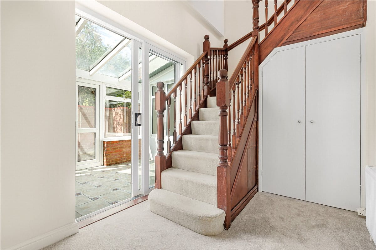 5 bedroom house, Nash Lee Lane, Wendover HP22 - Available