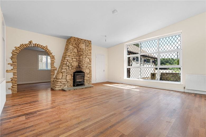 5 bedroom house, Nash Lee Lane, Wendover HP22 - Available