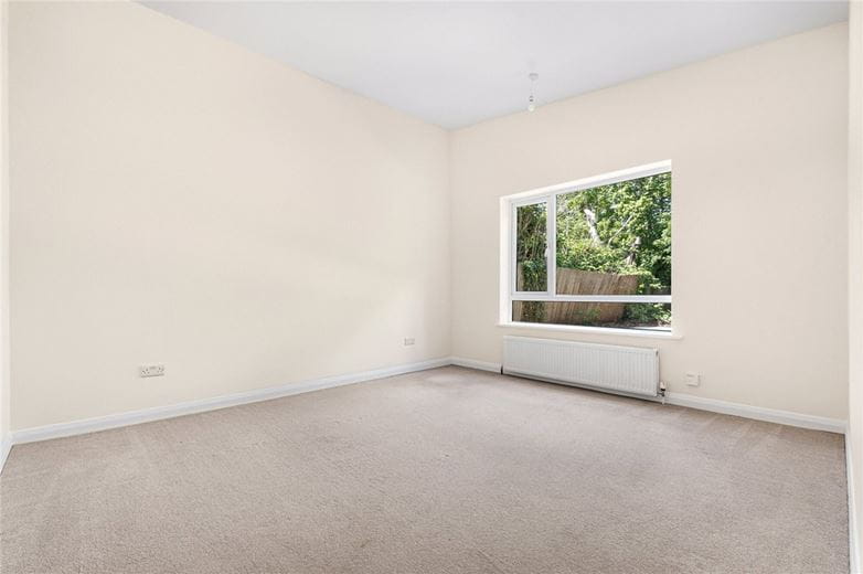 5 bedroom house, Nash Lee Lane, Wendover HP22 - Available