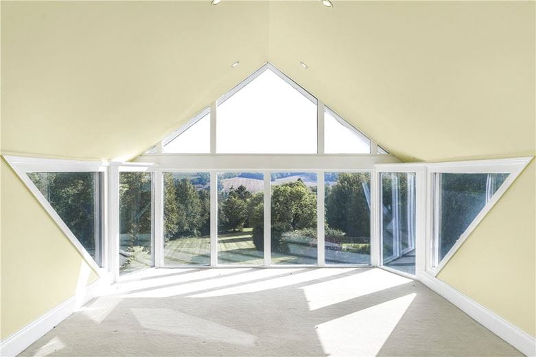 6 bedroom house, Chalk Lane, Hyde Heath HP6 - Available