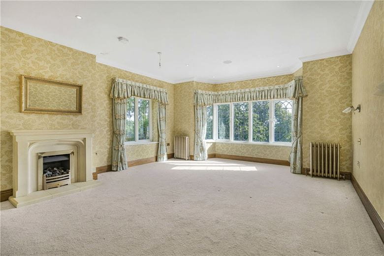 6 bedroom house, Chalk Lane, Hyde Heath HP6 - Available