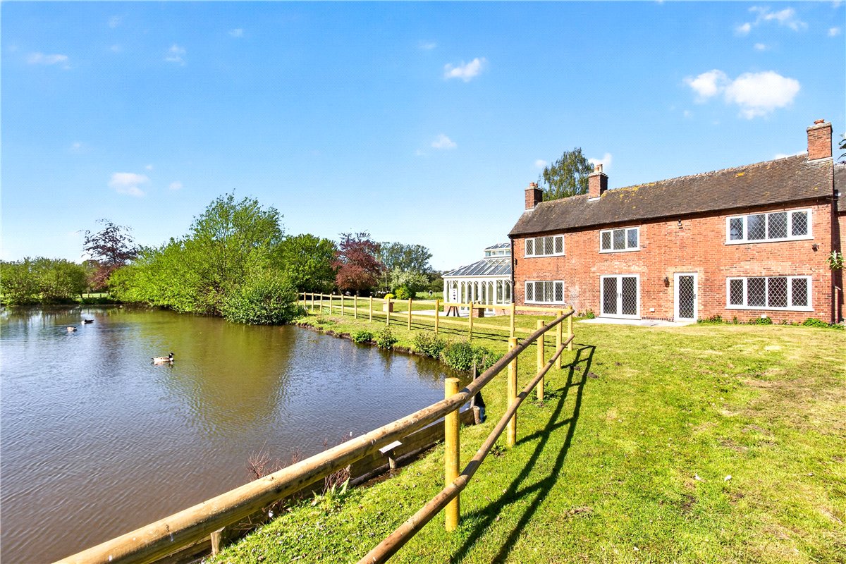 5 bedroom house, Hamley Heath, Rugeley WS15 - Available