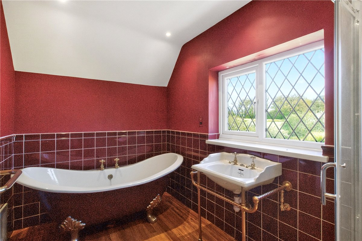 5 bedroom house, Hamley Heath, Rugeley WS15 - Available