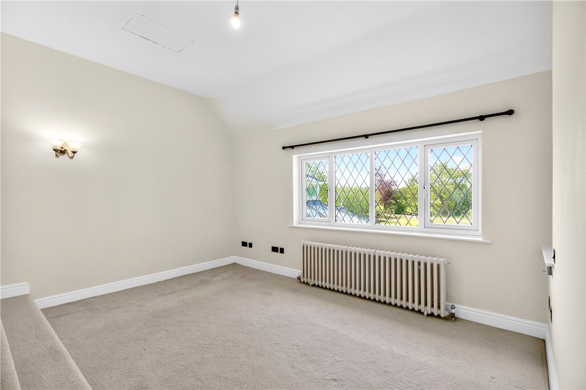 5 bedroom house, Hamley Heath, Rugeley WS15 - Available