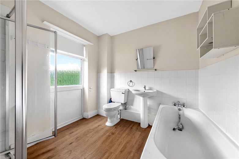 4 bedroom bungalow, Pool Meadow Close, Solihull B91 - Available