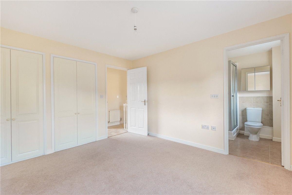 4 bedroom house, Sandwath Drive, Church Fenton LS24 - Available