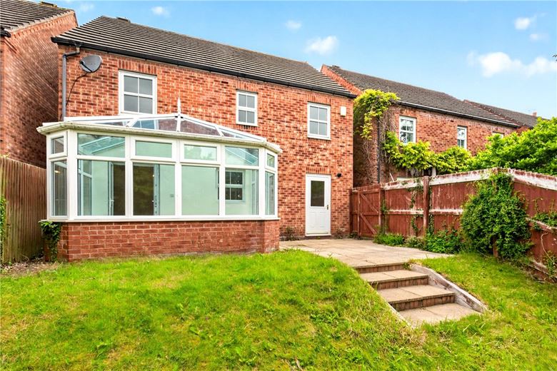 4 bedroom house, Sandwath Drive, Church Fenton LS24 - Available