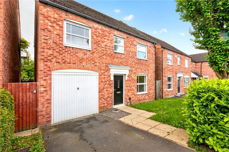 4 bedroom house, Sandwath Drive, Church Fenton LS24 - Available