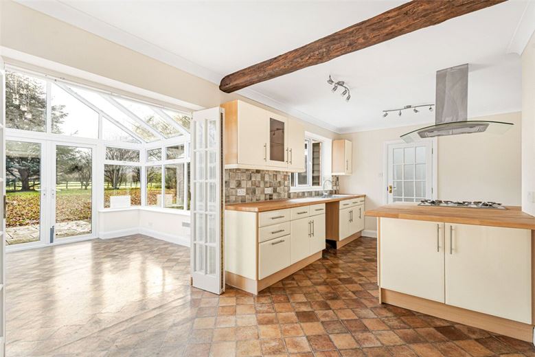 4 bedroom bungalow, Nash Lee Lane, Wendover HP22