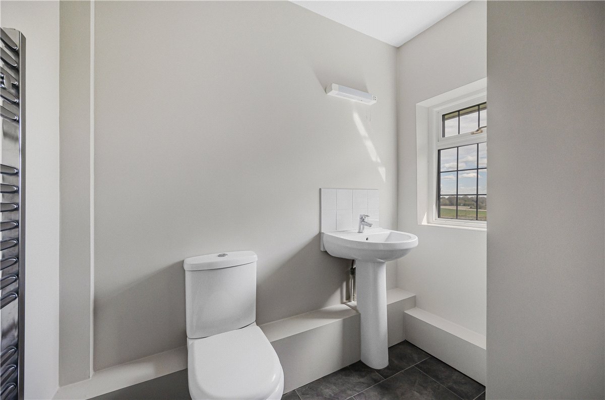 4 bedroom house, Potter Row, Great Missenden HP16 - Available