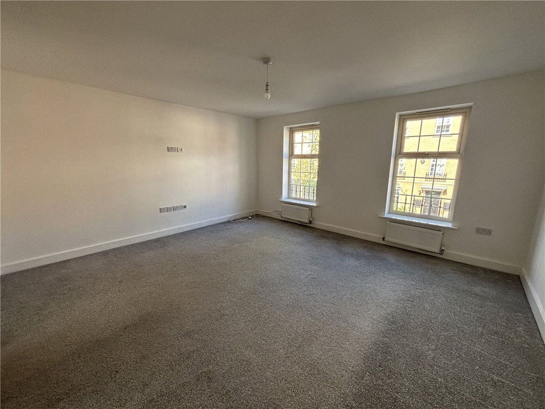 4 bedroom house, Comelybank Drive, Mexborough S64 - Available