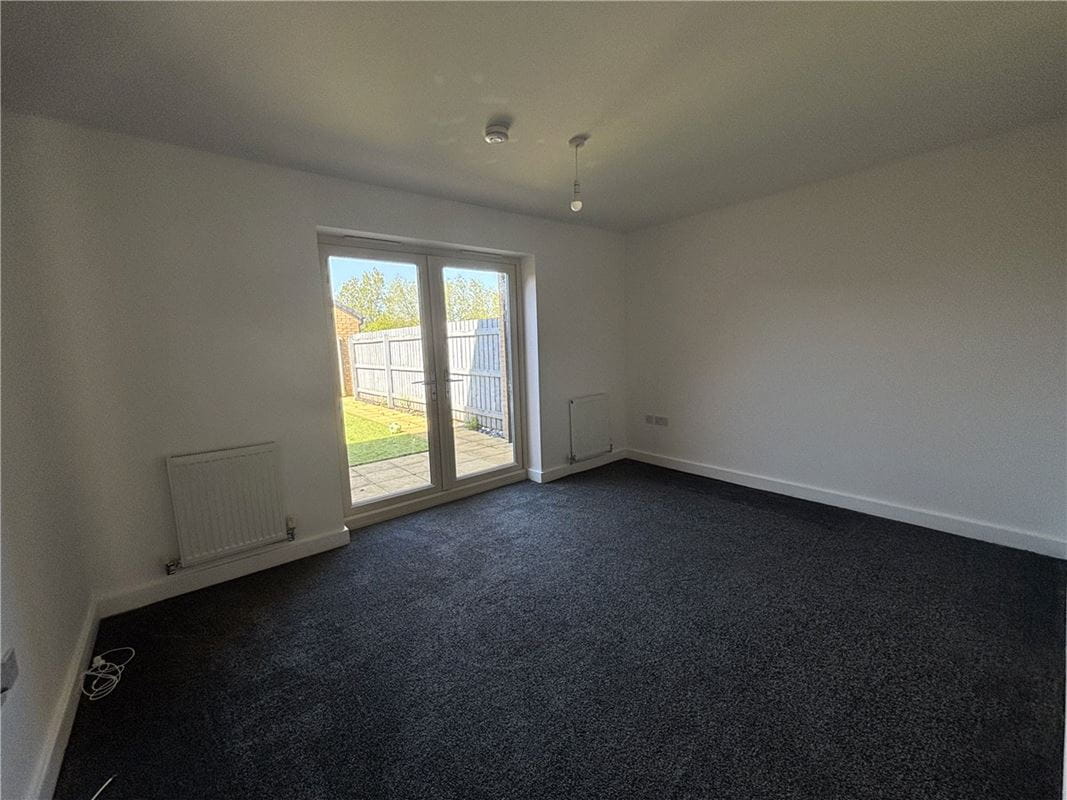 3 bedroom house, Comelybank Drive, Mexborough S64 - Available